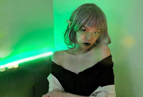 Colourmoichic exklusive hd bild