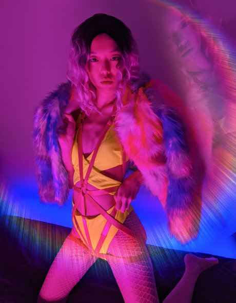 Colourmoichic sexy nacktheit galerie