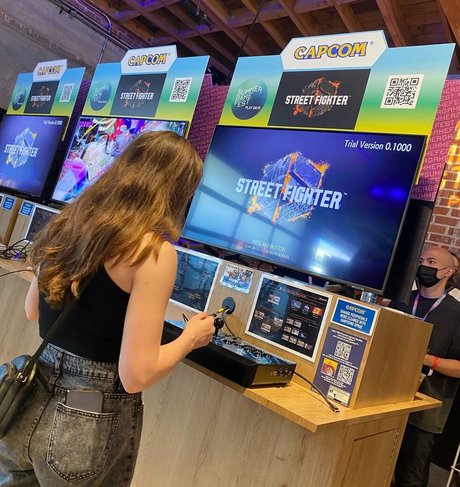 Angelica Trae erwachsene nacktheit bilder