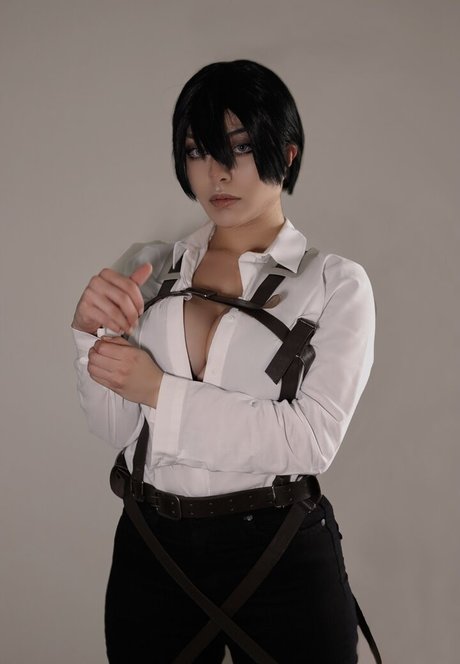 Melissa Taskin top akt foto