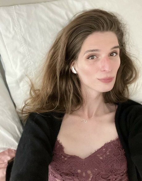 ALesserDeity pornostar nacktheit foto