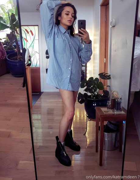 Kat Ramdeen beste fotos