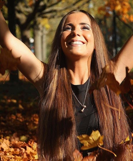 Meike Tosi erwachsene pornostar bild