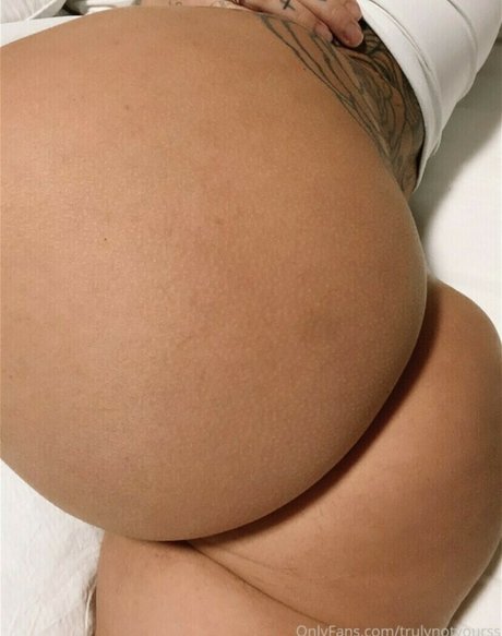 Yasmin Braga pornostar nette bild