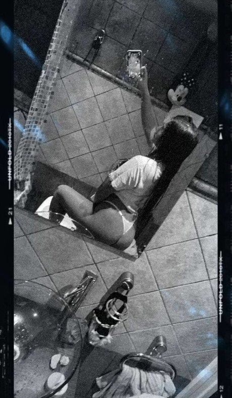 Viqui Diaz kunst akt bilder