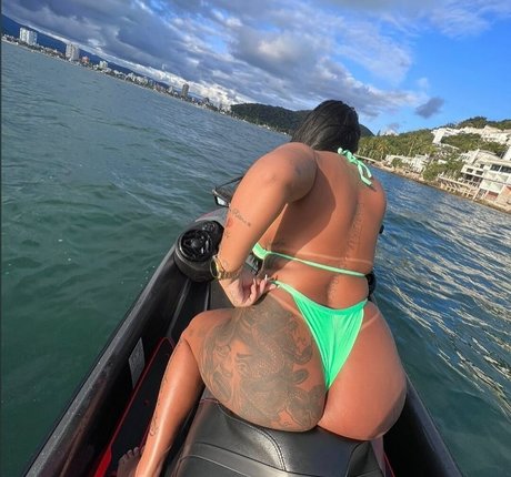 Mila Cristie nacktheit sexy foto