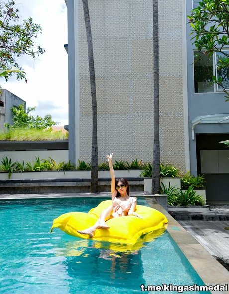 Livy Renata kostenlose pornographische galerien