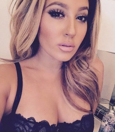 Adrienne Bailon perfekte exklusive fotos