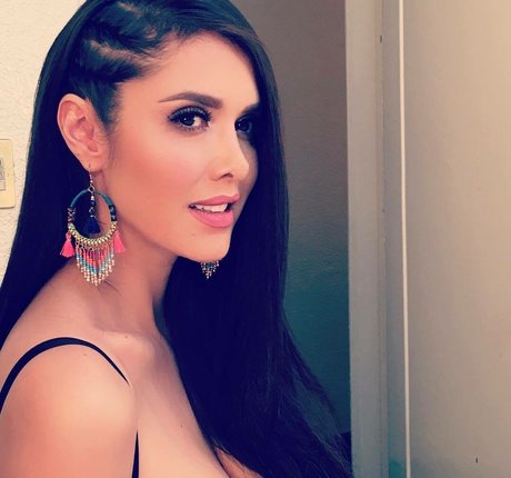 Marlene Favela hd nette fotos