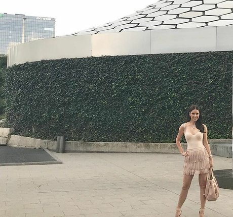 Marlene Favela hübsche akt galerie