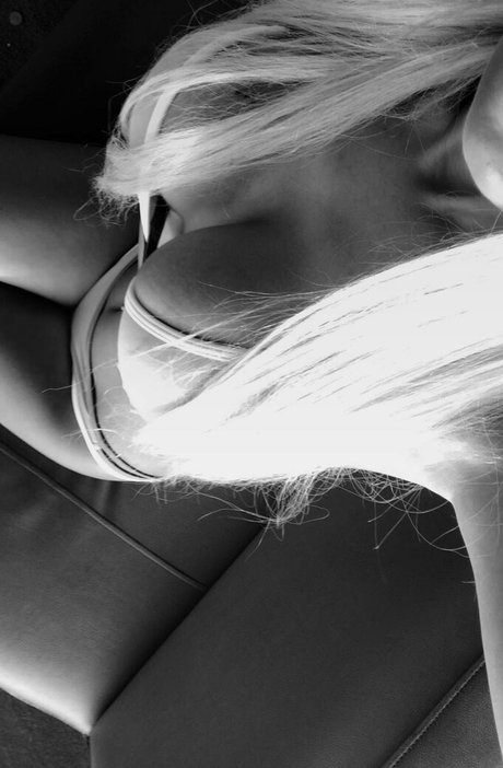 Merve Sanay freie nackten bilder