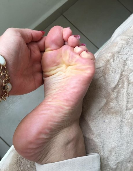 Lyz Feet exklusive pornostar fotos