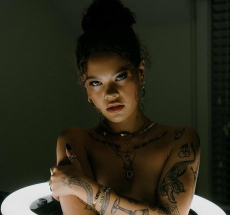 shakirareeve schöne hd foto