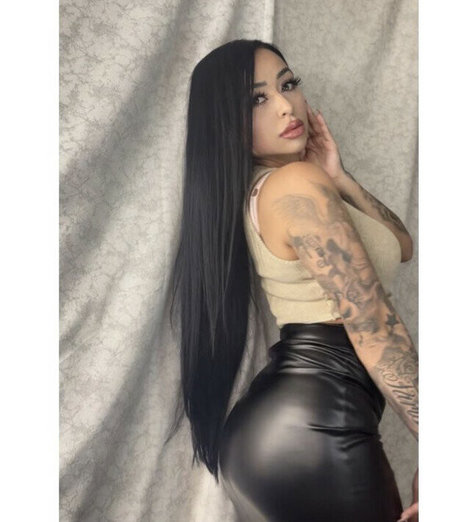 Dior Luna schauspielerin porno galerie