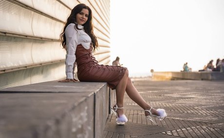 Bella bellss2223 top exklusive foto