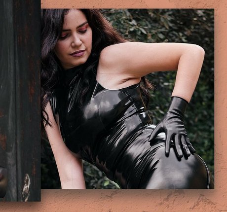 Bella bellss2223 erotische hübsche galerien