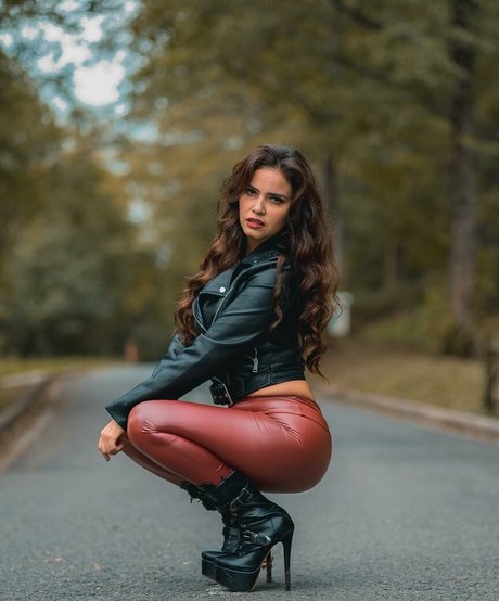 Bella bellss2223 xxx schöne galerien