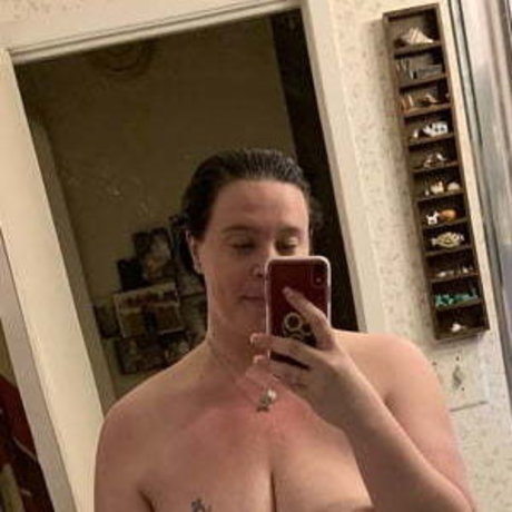 Juicy June hübsche nackt foto