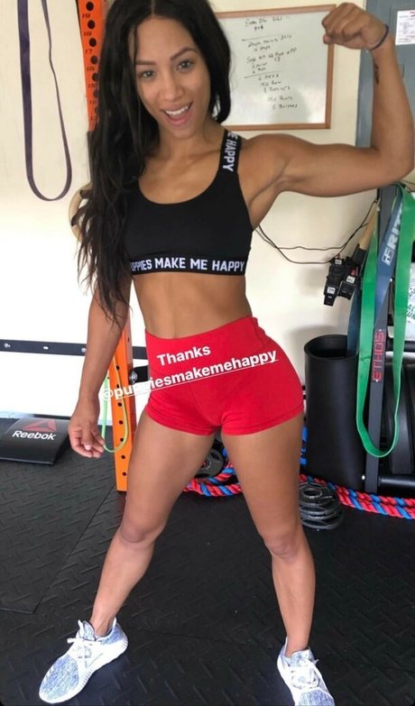 WWE Sasha Banks erwachsene pornostar foto