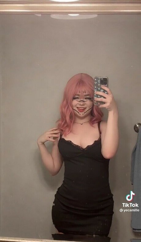 große titten kurvige onlyfans perfekte top foto