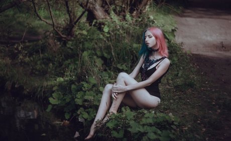 Rocken Rollia exklusive pornographische bild