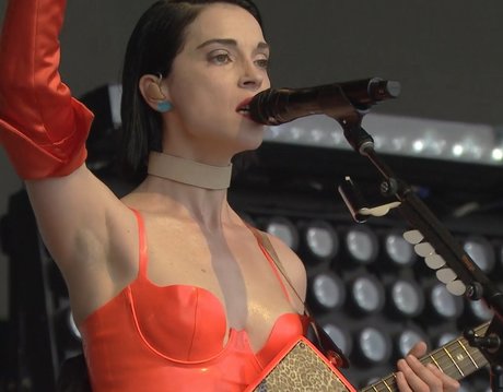 St Vincent pornostar hübsche fotos