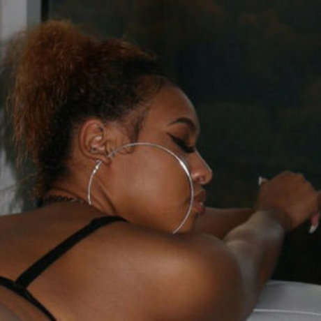 Real Vivevevici hübsche nackte foto