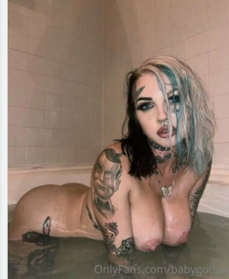 Babygoth pornostar freie bilder