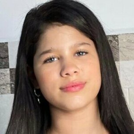 Babynudeshot model hd galerien