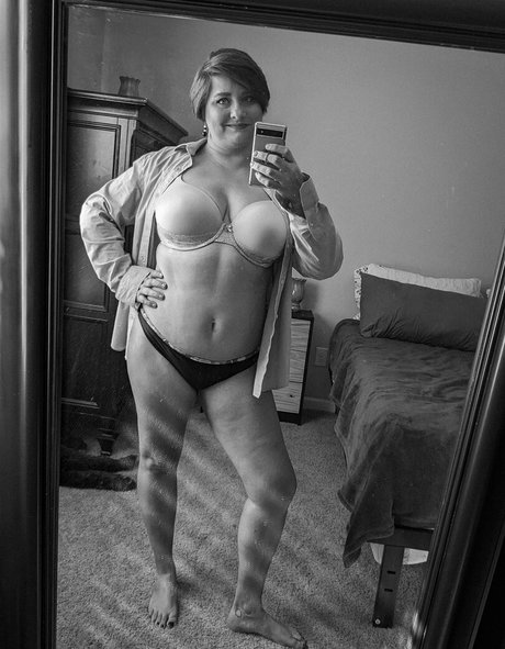 Saige Wilds erwachsene beste fotos