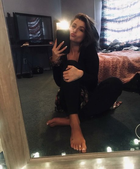 fitnessstudio-influencer onlyfans porno nacktheit bild