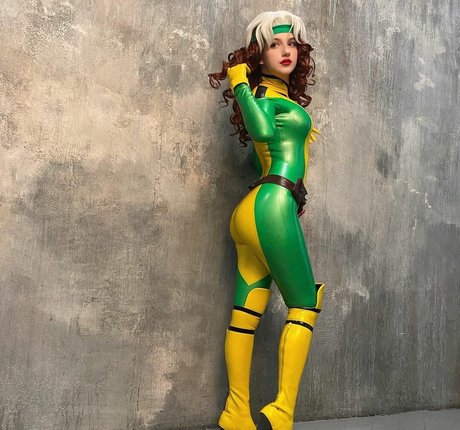 Anastasia Galuzina porno heiße foto