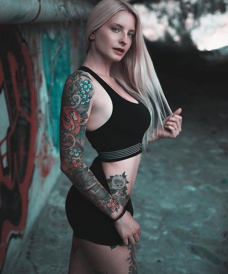 Swann SG erotische nackten galerie