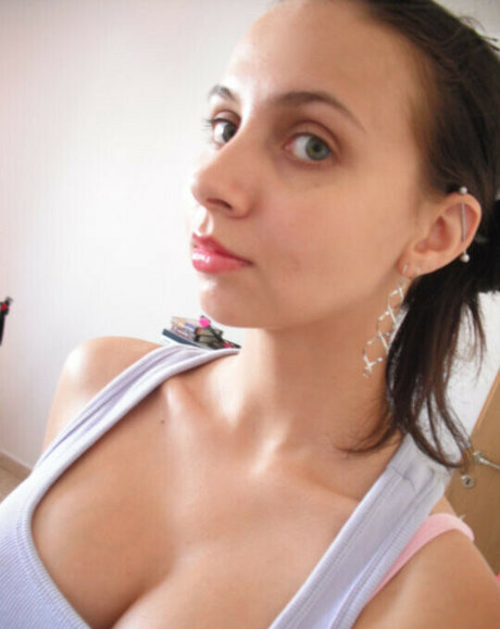 Jennie Naz perfekte pornostar galerie