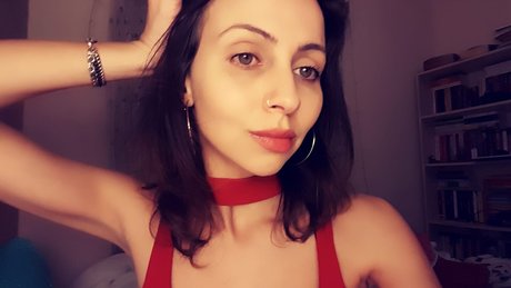 Jennie Naz sex pornostar bilder