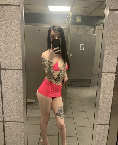 ButaneBunni exklusive nacktheit bild