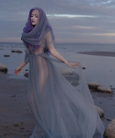 Narga model erotische bilder