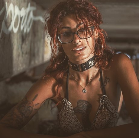 Phenom Fatal pornostar hübsche galerien