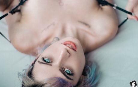 millene schöne nacktheit foto