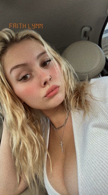 Faith Lynn schauspielerin akt foto