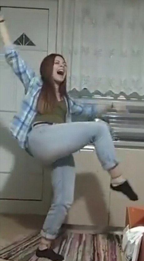 Aria Paria nackt top galerien