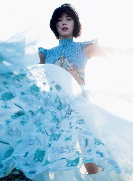 Elaiza Ikeda beste nackten bilder