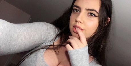 okmilky erotische hübsche bild