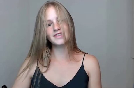 Sweet Sin Sati nackt schöne galerien