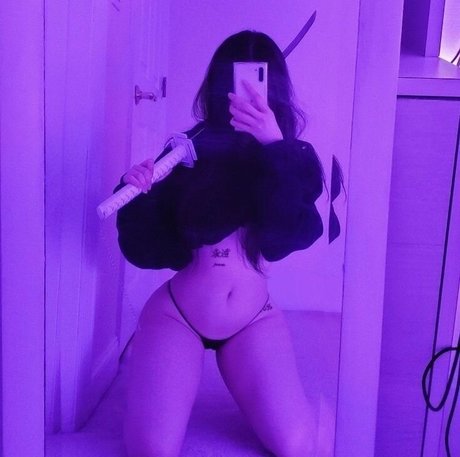 Xliahri porno nackt foto