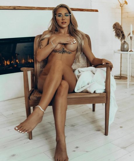 LysbethB porno erwachsene bilder