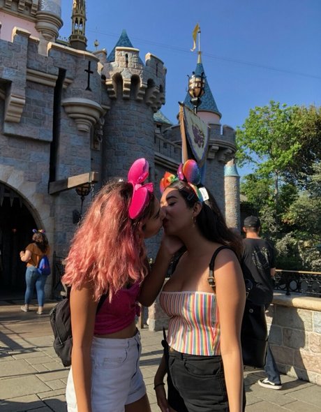 Dogluver007 schauspielerin perfekte foto