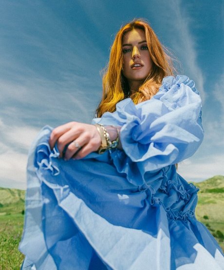 Sydney Sierota heiße sex bild