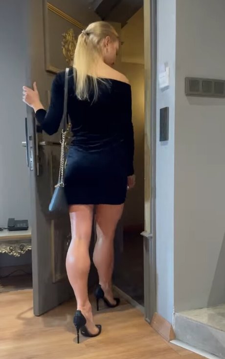 Gloria Legs model porno bild