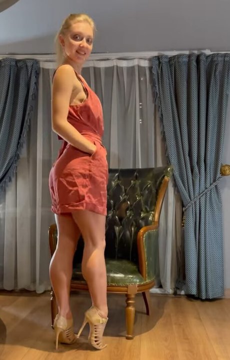 Gloria Legs pornostar hübsche bild